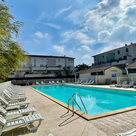 Le Cocon Camarguais 4 Personnes Piscine Climatisation Wifi Parking Prive ル・グロー・デュ・ロワ