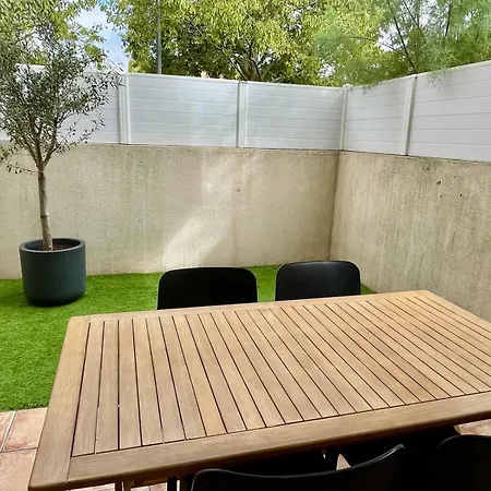 Le Cocon Camarguais 4 Personnes Piscine Climatisation Wifi Parking Prive *